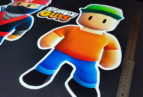 MuchoEvento Stumble Guys Themed Wall Décor Sign with 2 Unique Figures - 45cm 5