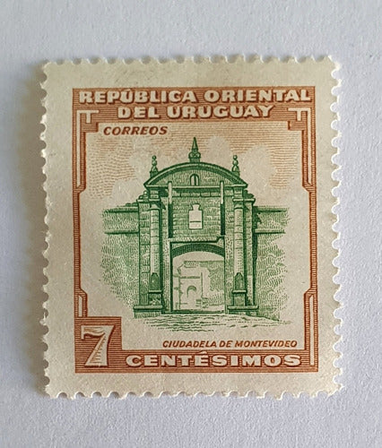 Dos Estampillas De Uruguay 1