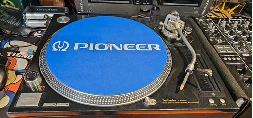 Pioneer Logo Omega Blanco Fondo Azul Paño Slipmat Espuma 1