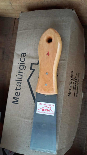 BPH 4cm Spatula for Pastina with Wooden Handle 4