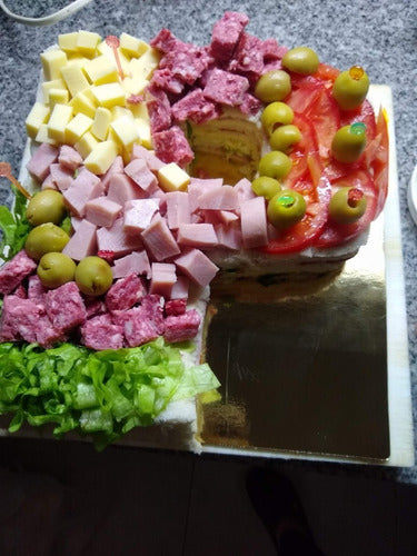 Torta Salada De Miga Letra Num C/picada Mataderos Alodewilly 6