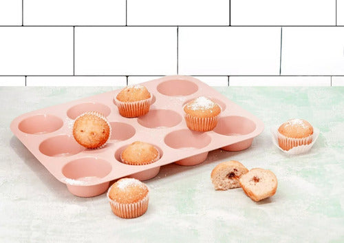 Carol Silicone Mold for 12 Mini Muffins 4