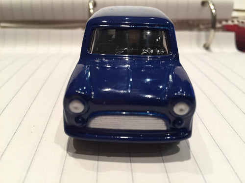 Die-Cast Mini Cooper Pencil Sharpener 1