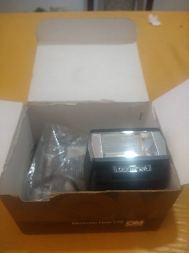 Flash Olympus T 20 En Caja Con Manual A Probar!! 1