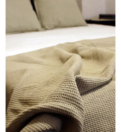 XL Honeycomb Waffle Throw Blanket - Queen Bed Footboard - 250cm 12