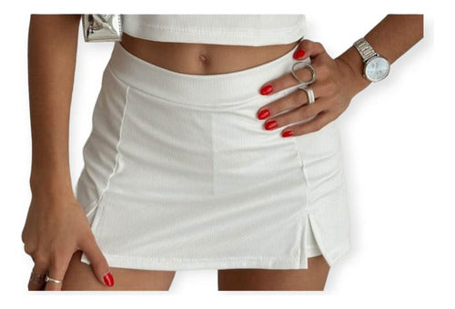 Short Skirt Pants with Shiny Slits Ideal for Night Parties 0
