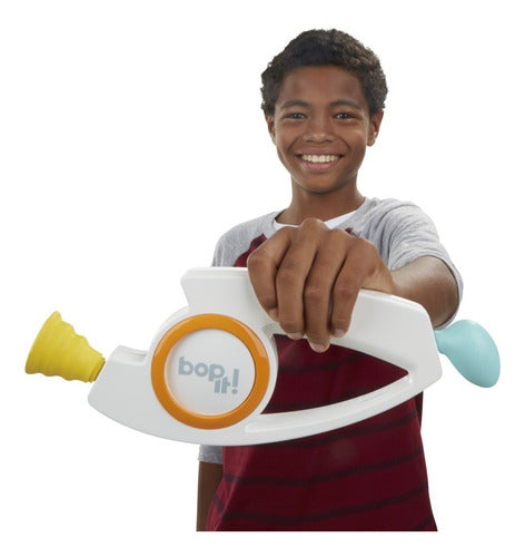 Hasbro Bop It! Memory and Movement Game 1