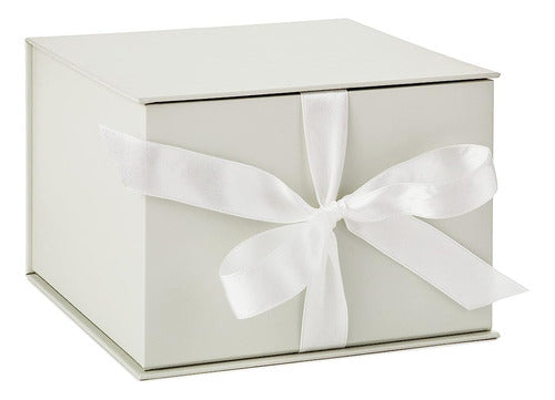 Hallmark 7 Inch White Gift Box with Lid and Shredded Paper Filling 0