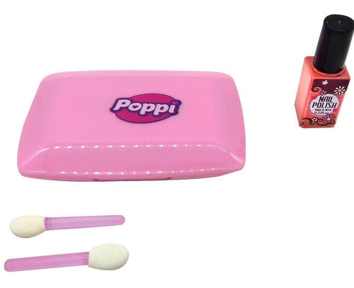 Poppi Puppa Portable Makeup Set + Nail Polish 4