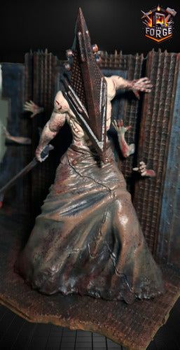 TheForge3D Silent Hill Figura Pyramid Head - Impresión 3D - Diorama 5