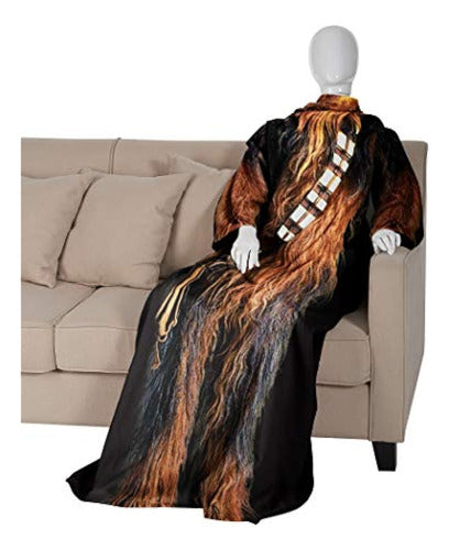 Disney Star Wars, Soft Blanket With Sleeves For Adults 'Being Chewie' 2