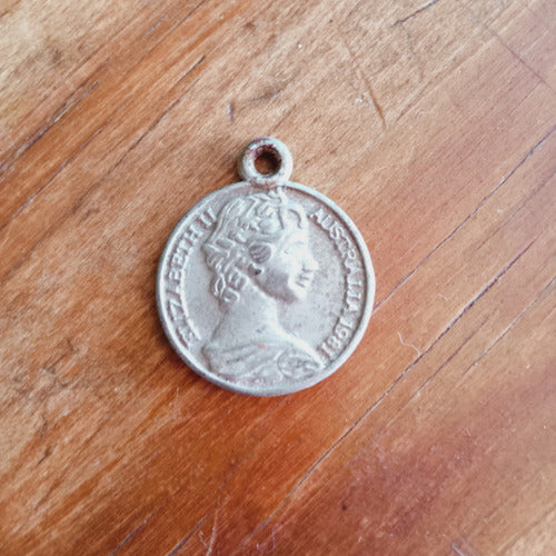 Medalla Antigua De Elizabeth Ll Australia 1981, Halfa Penny 0