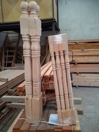 Maderafed Tornado Column 3x3x1m Eucalyptus for Stairs 5