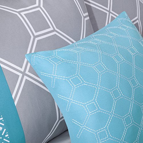 Intelligent Design Clara Comforter Set 3