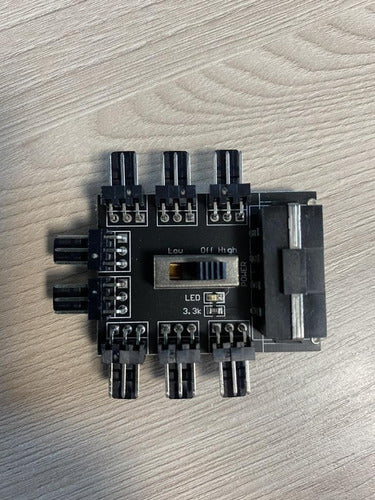 Molex Splitter for 8 3-Pin Fan Speed Control 6