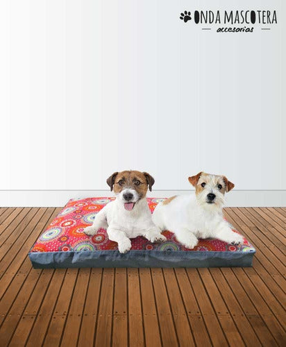 Onda Mascotera Dog and Cat Cushion - Washable Cover 2