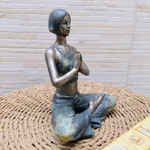 Yoga Lady Figurine 23 cm in Oriental Decorative Poses Resin 4