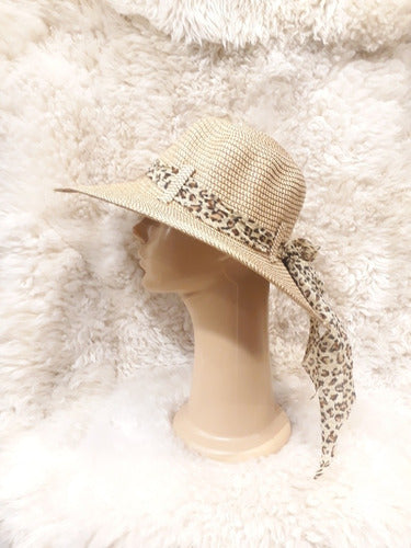 Artesanal Sombrero Capelina Con Pañuelo Animal Print 2