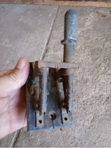 Antigua Llave De Electricidad 1