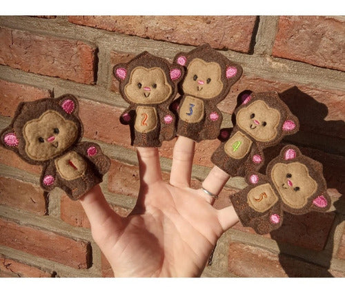 Goodies.Baires Finger Puppets 5 Monkeys - Song. With Mom and Dad 2