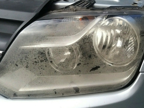 Headlights Polishing Service for Vehicles 3