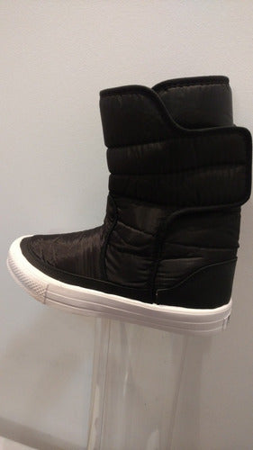 Waterproof Winter Boots 0