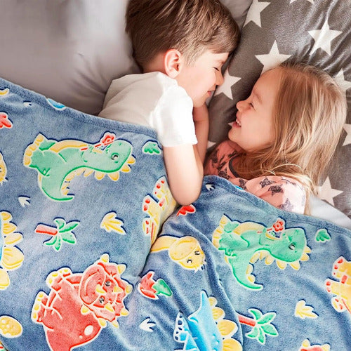 Mnl Luminous Polar Blanket for Kids that Glows in the Dark 1