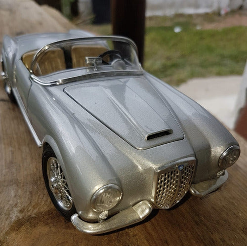 Lancia Aurelia 1955 (Burago) 1