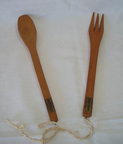 Bariloche Set of Handcrafted Wooden Spoon and Fork - Rustic Style 4