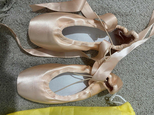 FR Duval Sansha Pointe Shoes Size 9 1