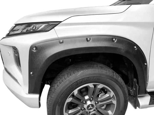 Spaco Fenders Plastic Mitsubishi L200 Black 0