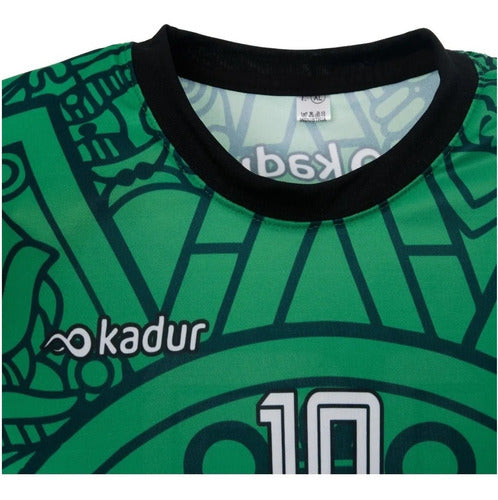 Retro Sublimated Polyester Sports Team Football Jersey 18