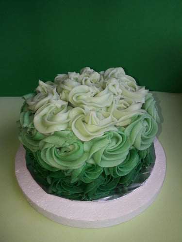 Decorated Cake with Roses in Buttercream or Chocolate Mix 7