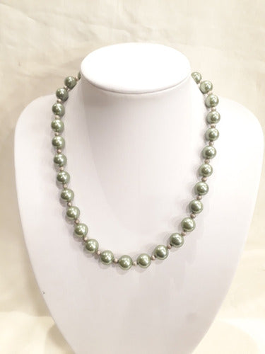 Viviana Moreno 8mm Czech Pearl Necklace with Natural Stones 1