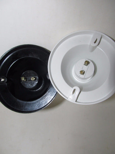 Straight E27 Lamp Holder with Wide Base - National 4