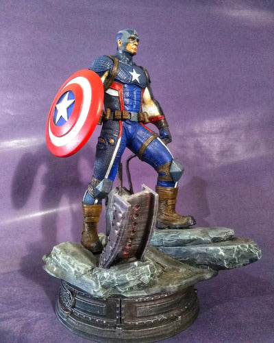 Collectible Captain America Figure, 1/10 Scale 5