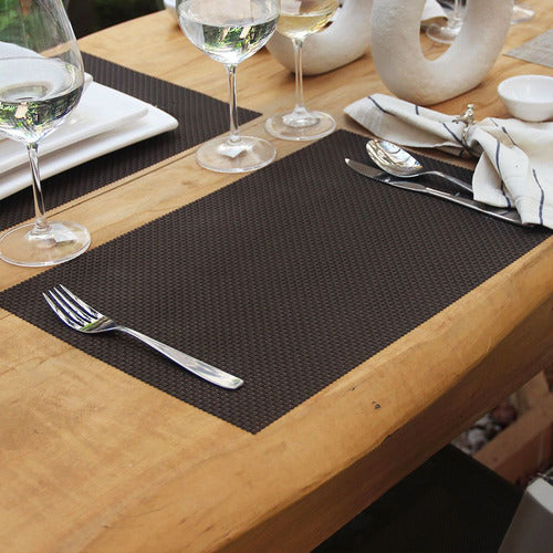 Black Deco Set of 6 Individual Place Mats in Brown Rafia 2