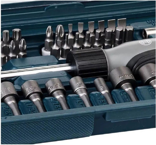 Bosch Set with 46 Pc Screwdriver Bits and Magnetic Adapter 4