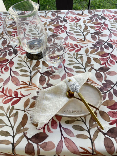 Stain-Resistant Printed Gabardine Tablecloth Repels Liquids 3m 63