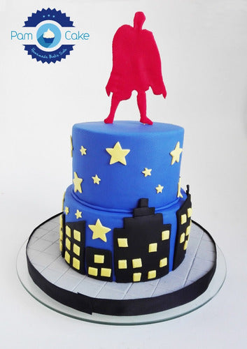 PamCakehouse Torta Artesanal Cumpleaños Personalizadas Superman 4