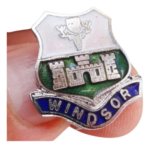 Windsor Antique Enamel Pin England Castle Crest 0