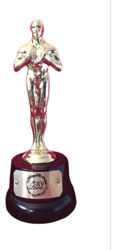 Artemisa Premios y Regalos Oscar Award Statue - 20 cm Wooden Base with Engraving 0