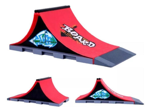 Mini Finger Skate Park Curved Ramp for Educational Play 2
