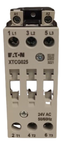 Eaton Tripolar Contactor 11 kW AC3 25 A Coil: 24 VAC White 0