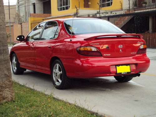 Retén De Distribución Para Hyundai Elantra 92/97 Importado 1