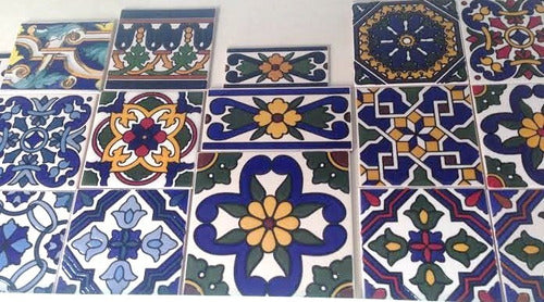 Deco Azulejos Y Cerámicas Decorados En Colores 0