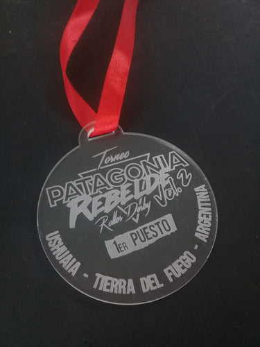 Ciento Veinte Medallas Grabada Personalizada - Premios 5