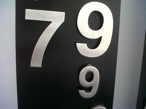 Roma Gráfica Flat Numbers Stainless Steel 0