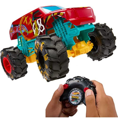 Hot Wheels Rc Monster Trucks Hw Demo Derby En 0