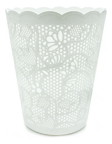 Round Perforated Plastic Basket, 23 cm Diameter - 11913 0